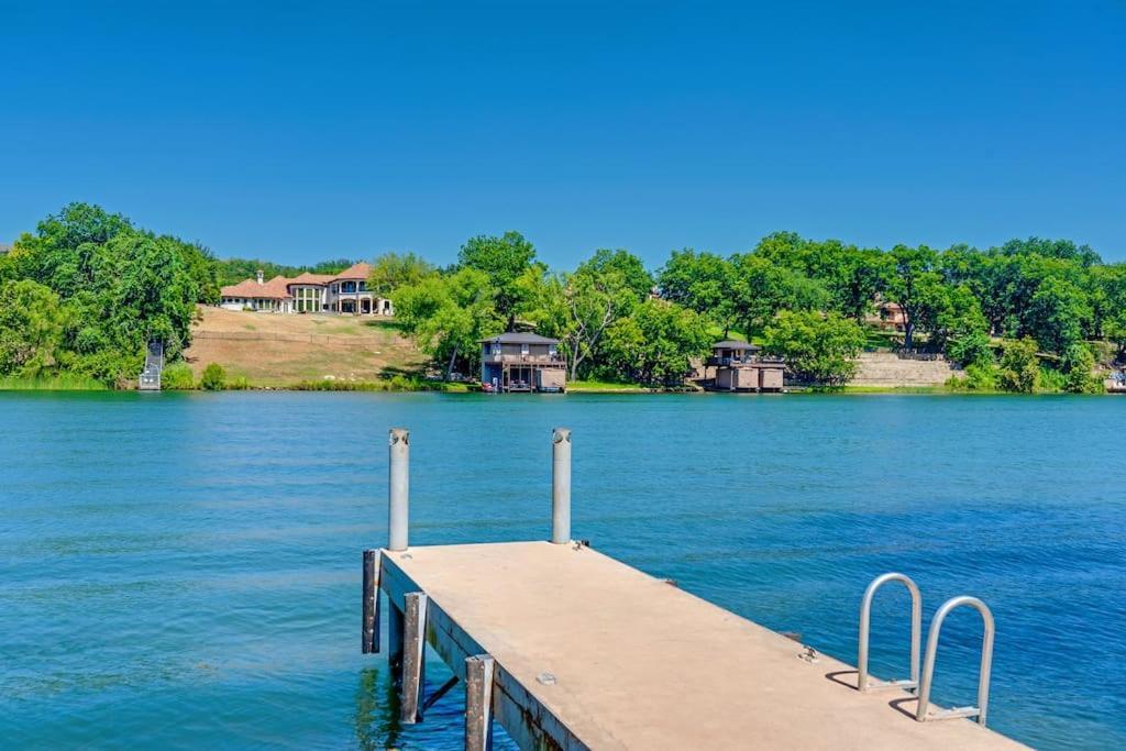 Vista Grande - Beautiful Views & Lake Access Austin Exterior photo